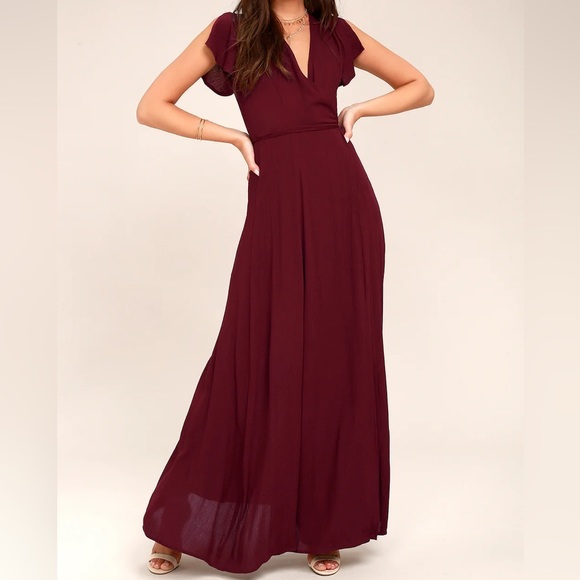 Lulus Wrap Maxi Dress Women,s Medium Burgundy Short Sleeve Slit Flutter New - Picture 2 of 9